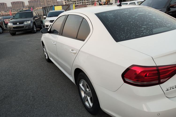 Used Volkswagen Lavida 2019 Lavida Start 1.5L Automatic Trendy Version China VI Standard Exterior 3