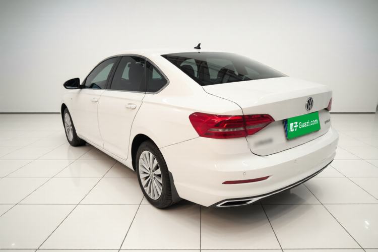 Used Volkswagen Lavida 2019 1.5L Automatic Comfort Edition China VI Standard Exterior 3