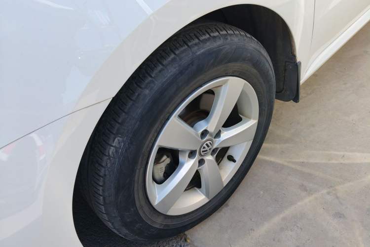 Used Volkswagen Lavida 2019 Lavida Start 1.5L Automatic Trendy Version China VI Standard Exterior 4