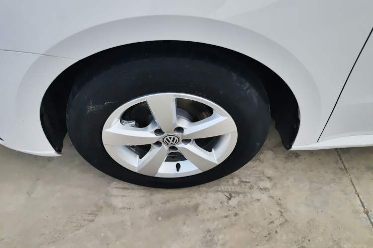 Used Volkswagen Lavida 2019 Lavida Start 1.5L Automatic Trendy Version China VI Standard Exterior 4