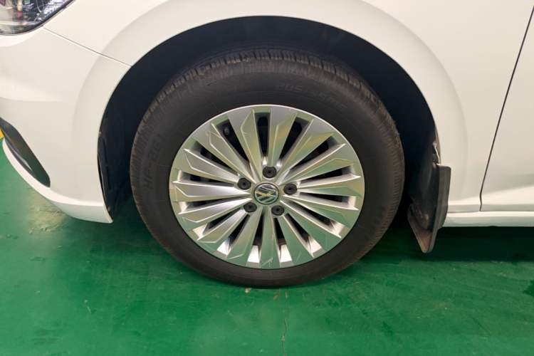 Used Volkswagen Lavida 2019 280TSI DSG Comfort Edition China VI standard Exterior 4