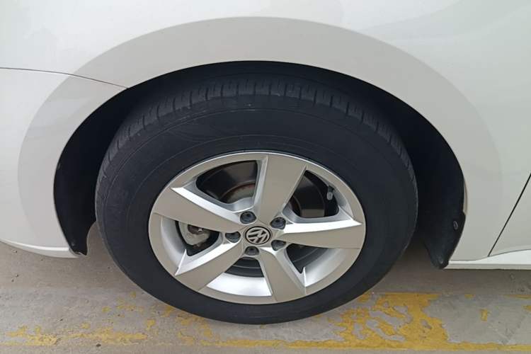 Used Volkswagen Lavida 2019 Lavida Start 1.5L Automatic Trendy Version China VI Standard Exterior 4