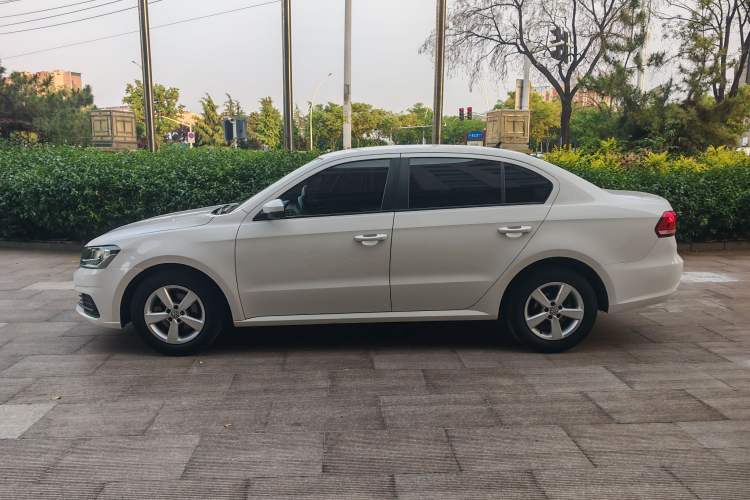 Used Volkswagen Lavida 2019 Lavida Start 1.5L Automatic Trendy Version China VI Standard Exterior 4