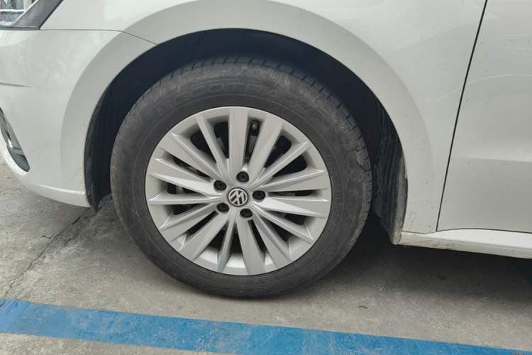 Used Volkswagen Lavida 2019 Lavida Start 1.5L Automatic Comfort Edition China VI Standard Exterior 4