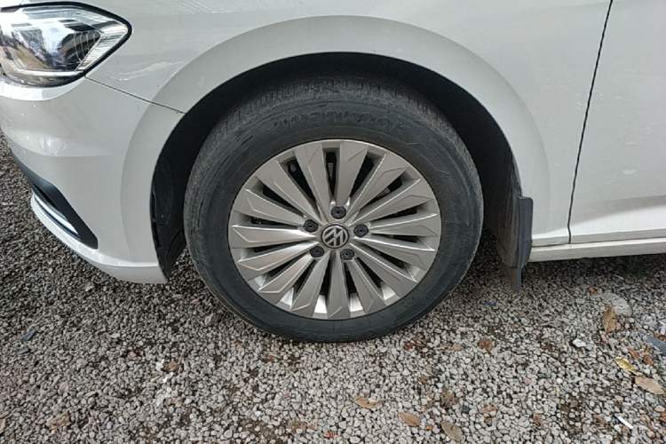 Used Volkswagen Lavida 2019 280TSI DSG Comfort Edition China VI standard Exterior 4