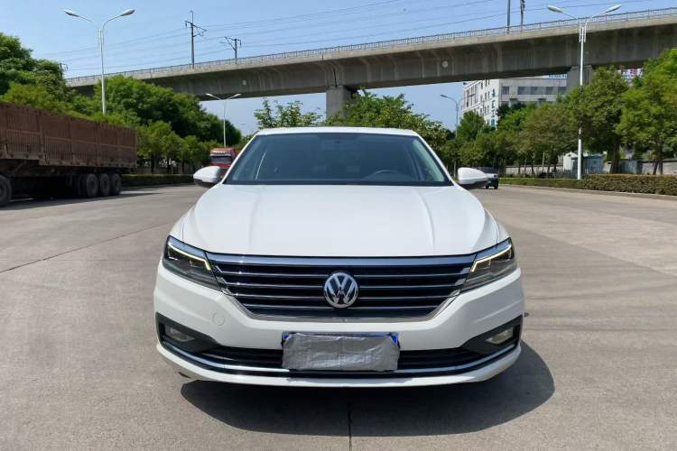 Used Volkswagen Lavida 2019 1.5L Automatic Comfort Edition China VI Standard Exterior 4