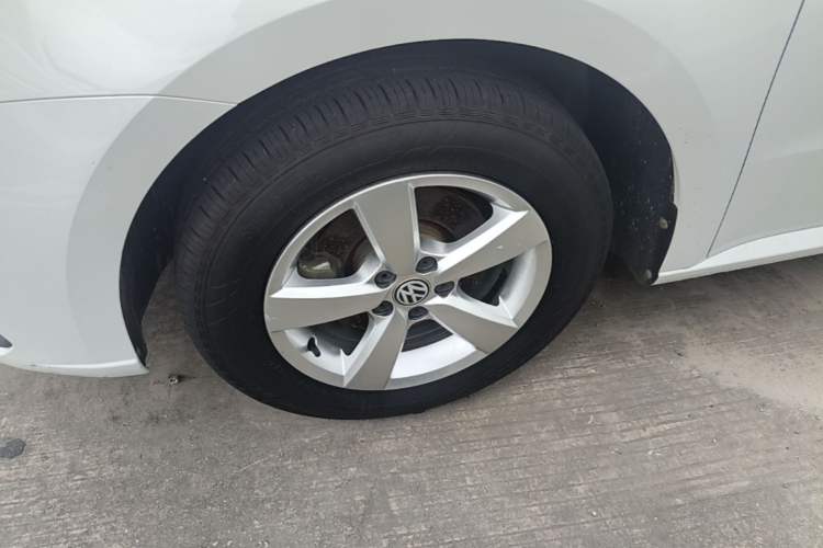 Used Volkswagen Lavida 2019 Lavida Start 1.5L Automatic Trendy Version China VI Standard Exterior 4