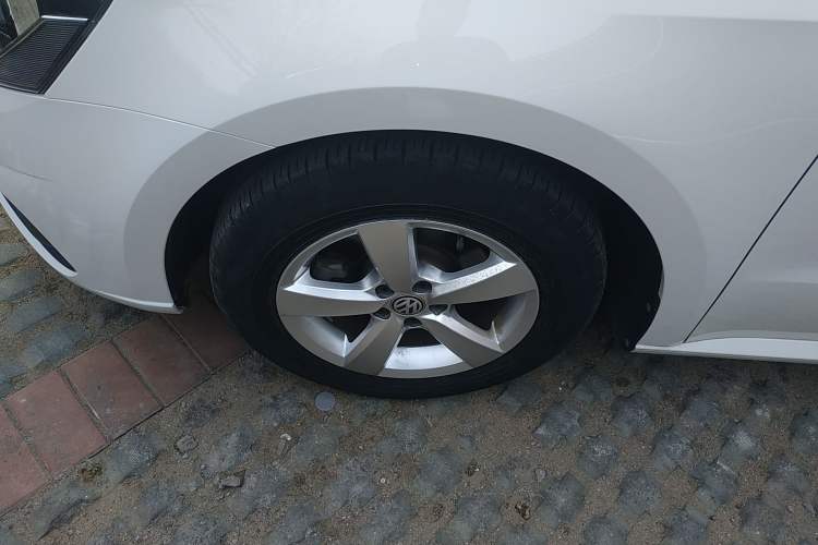 Used Volkswagen Lavida 2019 Lavida Start 1.5L Automatic Trendy Version China VI Standard Exterior 4