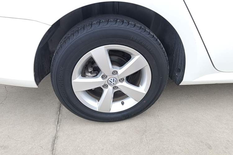 Used Volkswagen Lavida 2019 Lavida Start 1.5L Automatic Trendy Version China VI Standard Exterior 5