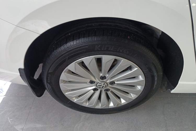 Used Volkswagen Lavida 2019 1.5L Automatic Comfort Edition China VI Standard Exterior 5