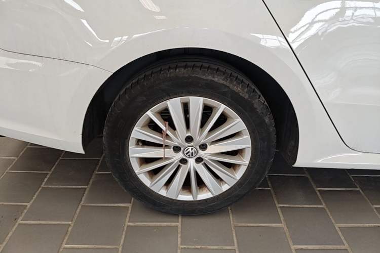 Used Volkswagen Lavida 2019 Lavida Start 1.5L Automatic Comfort Edition China VI Standard Exterior 5