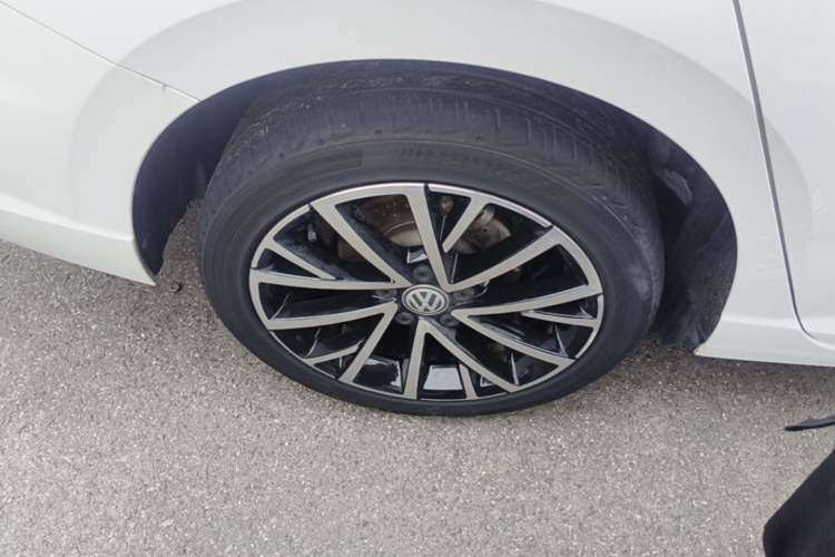 Used Volkswagen Lavida 2019 280TSI DSG Luxury Edition China VI Standard Exterior 5