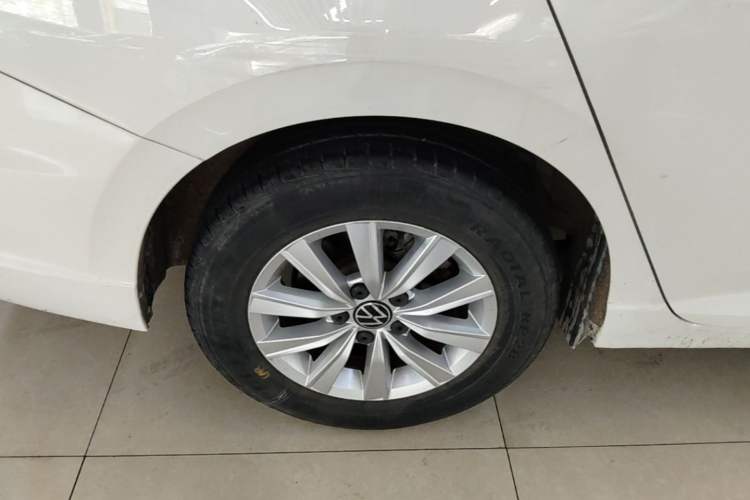 Used Volkswagen Lavida 2019 1.5L Automatic Comfort Edition China VI Standard Exterior 5