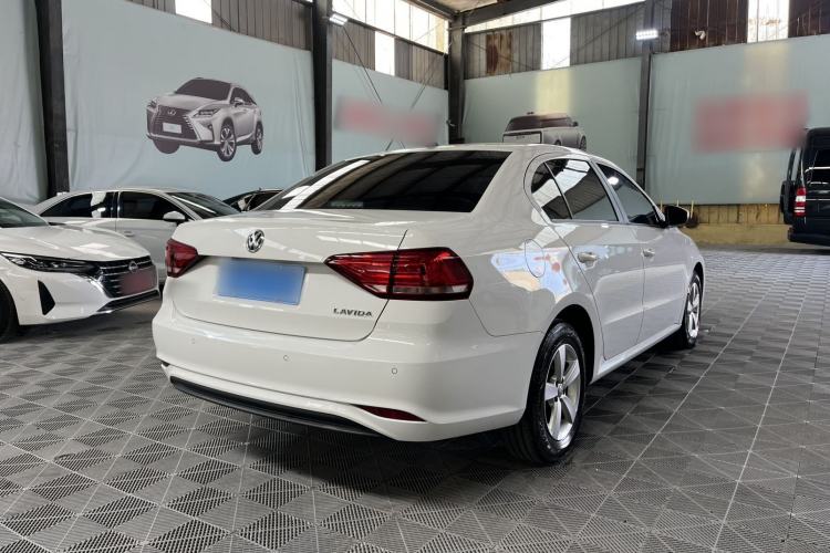 Used Volkswagen Lavida 2019 Lavida Start 1.5L Automatic Trendy Version China VI Standard Exterior 5
