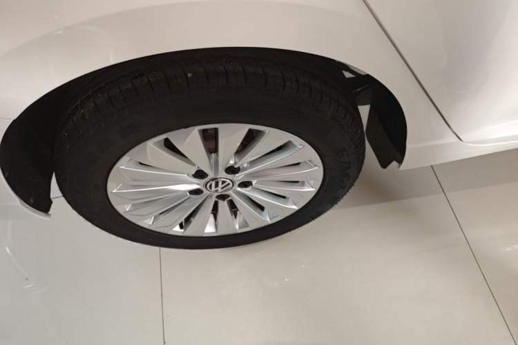 Used Volkswagen Lavida 2019 1.5L Automatic Comfort Edition China VI Standard Exterior 5