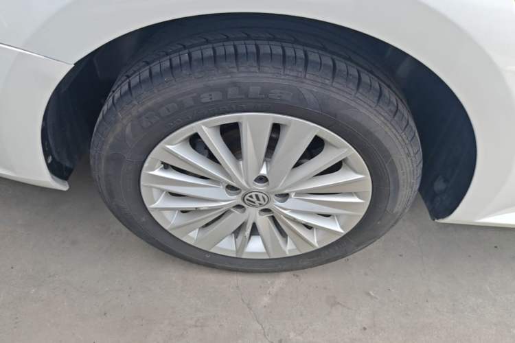 Used Volkswagen Lavida 2019 Lavida Start 1.5L Automatic Comfort Edition China VI Standard Exterior 5
