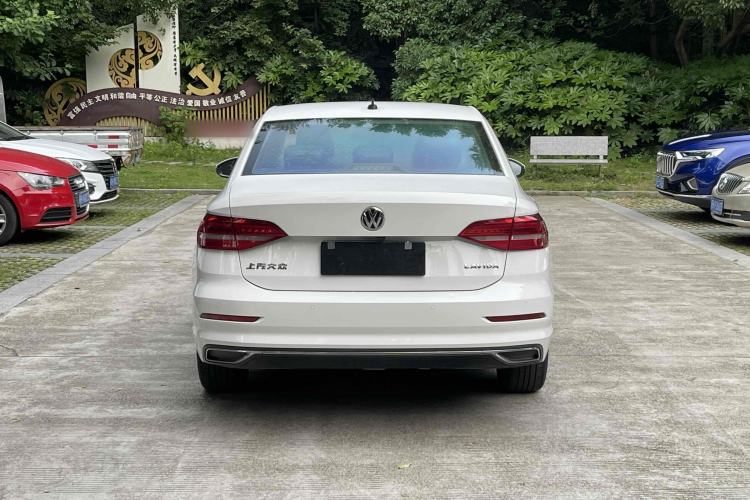 Used Volkswagen Lavida 2019 1.5L Automatic Comfort Edition China VI Standard Exterior 5
