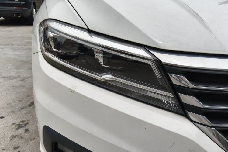 Used Volkswagen Lavida 2019 1.5L Automatic Comfort Edition China VI Standard Exterior 6