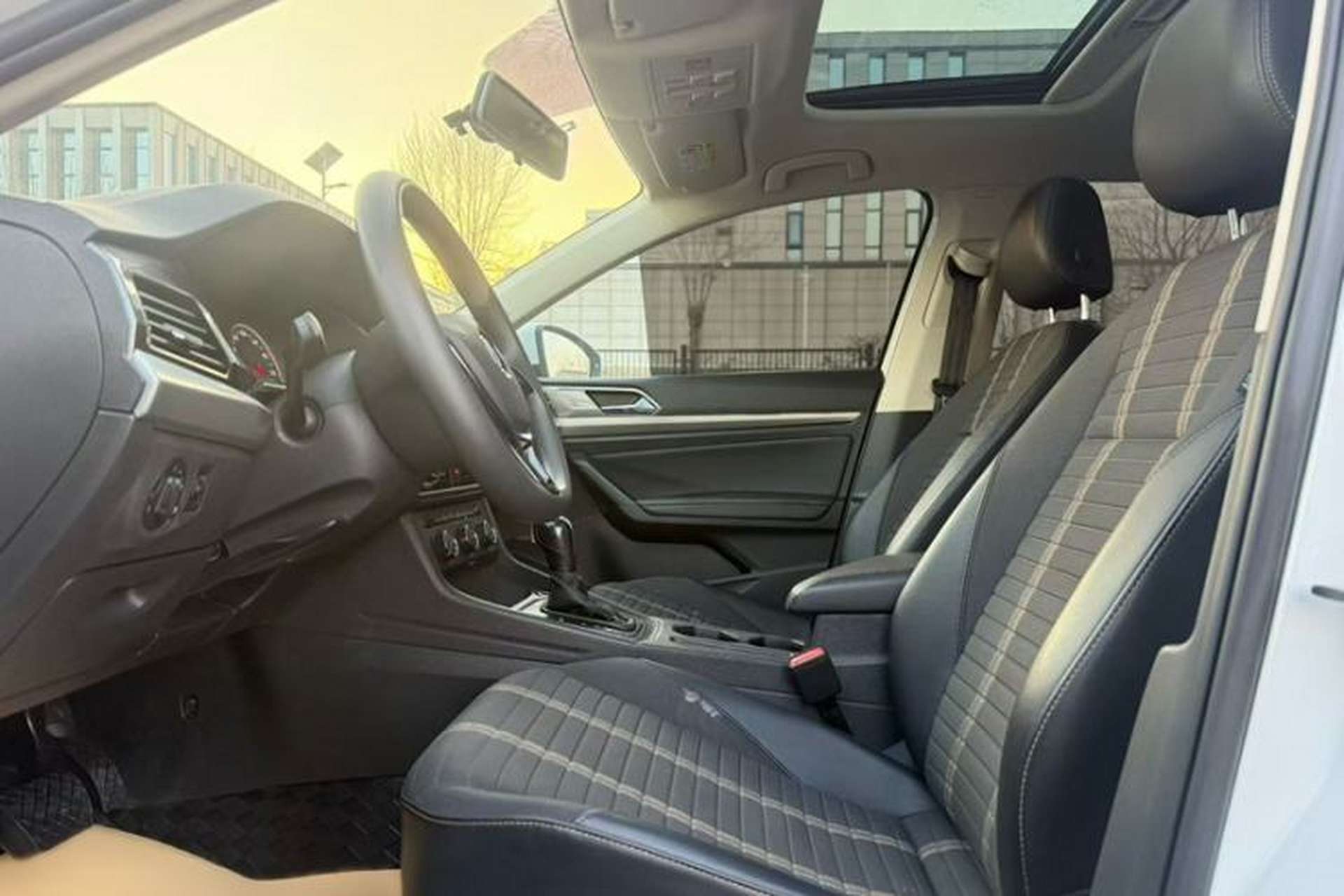 Used Volkswagen Lavida 2019 280TSI DSG Comfort Edition China VI standard Exterior 8