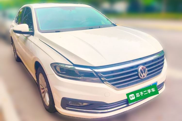 Used Volkswagen Lavida 2019 1.5L Automatic Comfort Edition China VI Standard Front Right 45 Deg