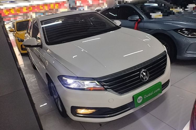 Used Volkswagen Lavida 2019 1.5L Automatic Vision Edition China VI Standard Front Right 45 Deg