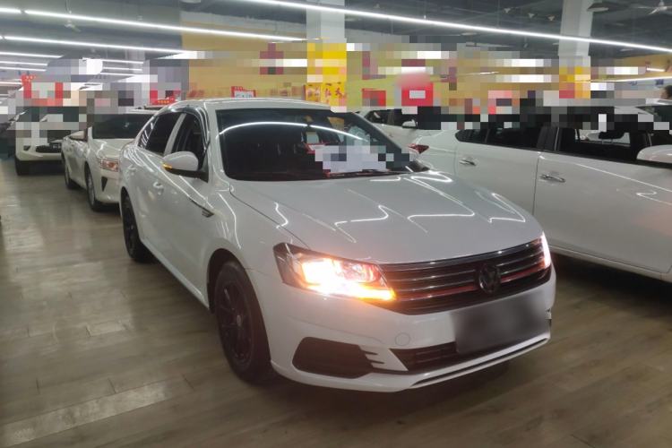 Used Volkswagen Lavida 2019 Lavida Start 1.5L Automatic Trendy Version China VI Standard Front Right 45 Deg