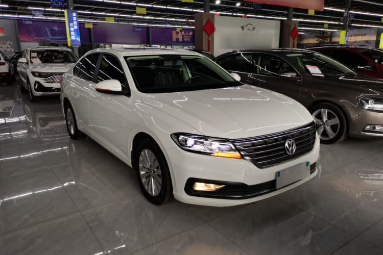 Used Volkswagen Lavida 2019 1.5L Automatic Vision Edition China VI Standard Front Right 45 Deg