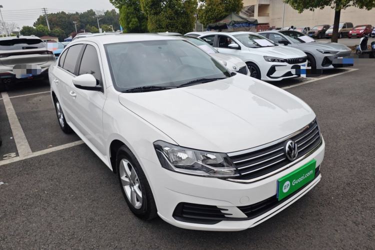 Used Volkswagen Lavida 2019 Lavida Start 1.5L Automatic Trendy Version China VI Standard Front Right 45 Deg