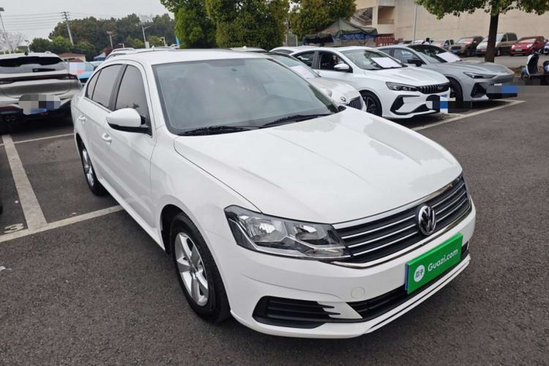Used Volkswagen Lavida 2019 Lavida Start 1.5L Automatic Trendy Version China VI Standard Front Right 45 Deg