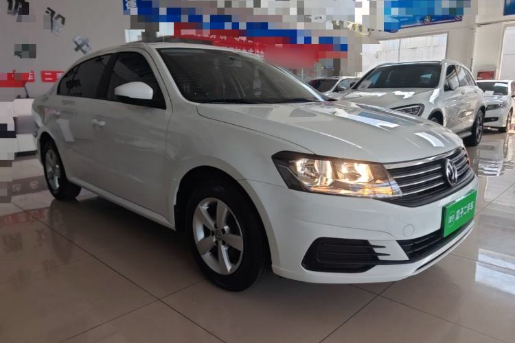 Used Volkswagen Lavida 2019 Lavida Start 1.5L Manual Fashion Edition China VI Standard Front Right 45 Deg