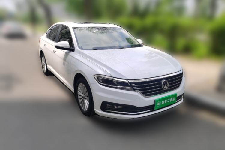 Used Volkswagen Lavida 2019 1.5L Automatic Comfort Edition China VI Standard Front Right 45 Deg
