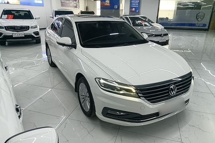 Used Volkswagen Lavida 2019 1.5L Automatic Comfort Edition China VI Standard Front Right 45 Deg