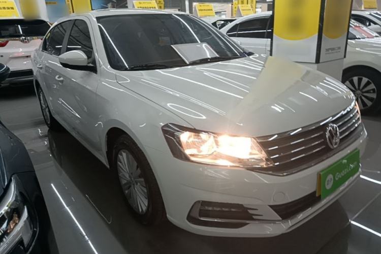 Used Volkswagen Lavida 2019 Lavida Start 1.5L Automatic Comfort Edition China VI Standard Front Right 45 Deg
