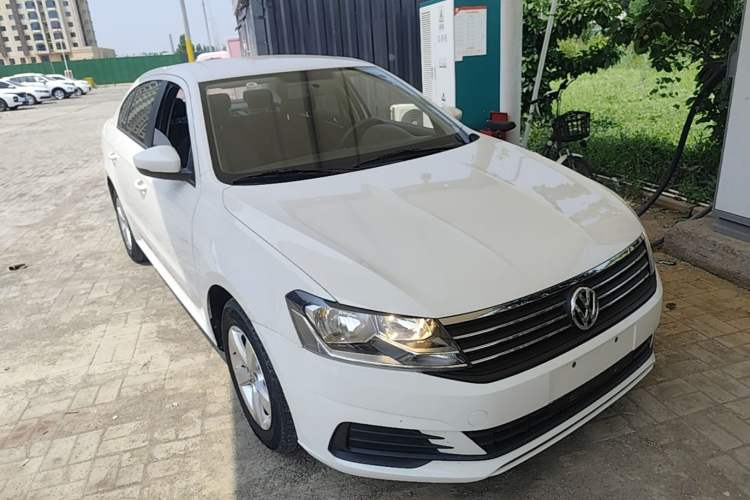 Used Volkswagen Lavida 2019 Lavida Start 1.5L Automatic Trendy Version China VI Standard Front Right 45 Deg