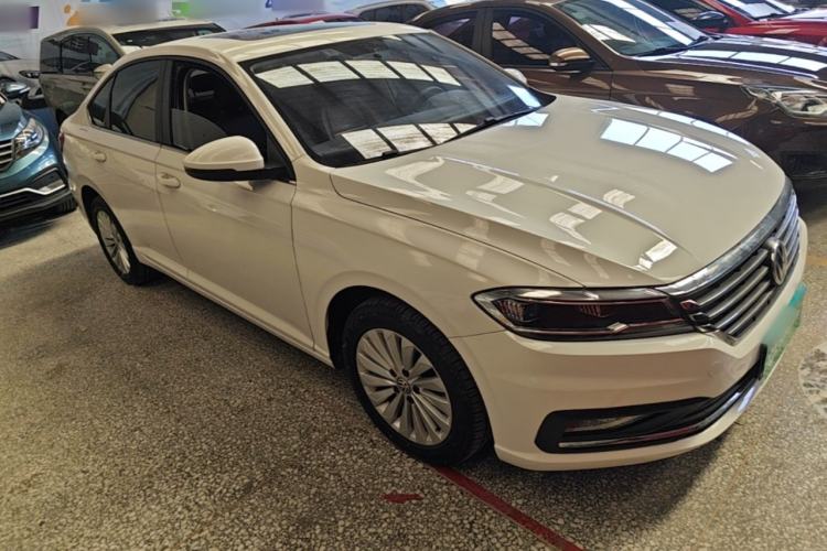 Used Volkswagen Lavida 2019 1.5L Automatic Comfort Edition China VI Standard Front Right 45 Deg