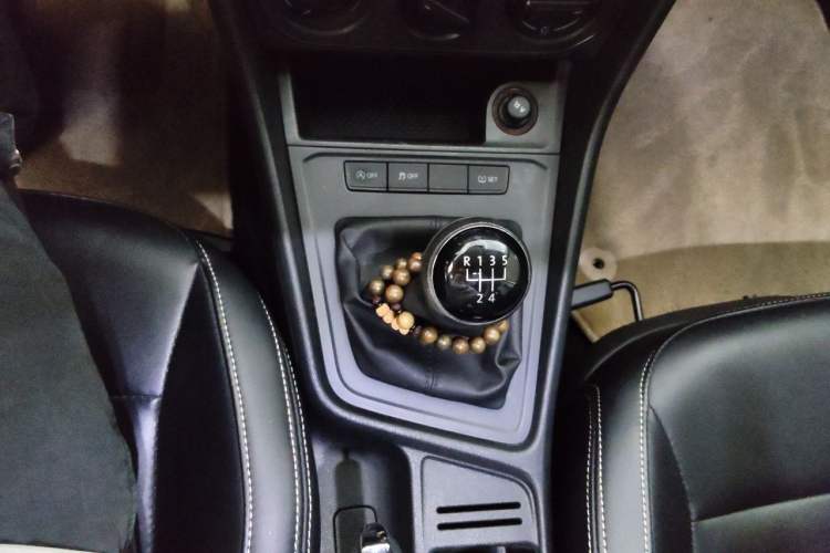 Used Volkswagen Lavida 2019 Lavida Start 1.5L Manual Fashion Edition China VI Standard Gear Lever