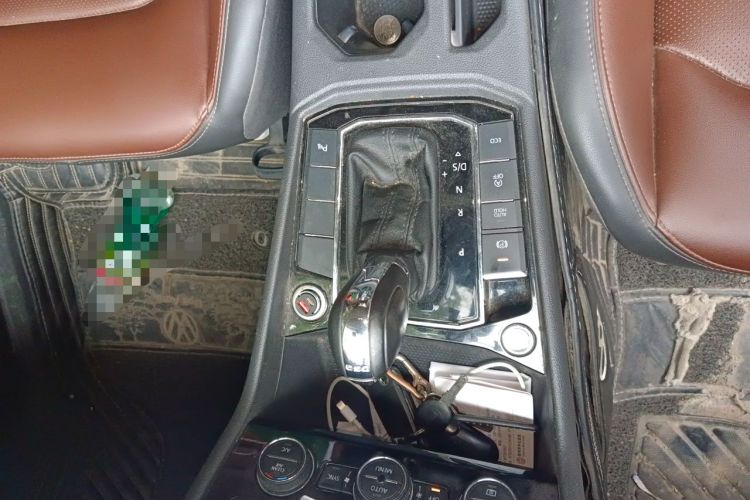 Used Volkswagen Lavida 2019 280TSI DSG Luxury Edition China VI Standard Gear Lever