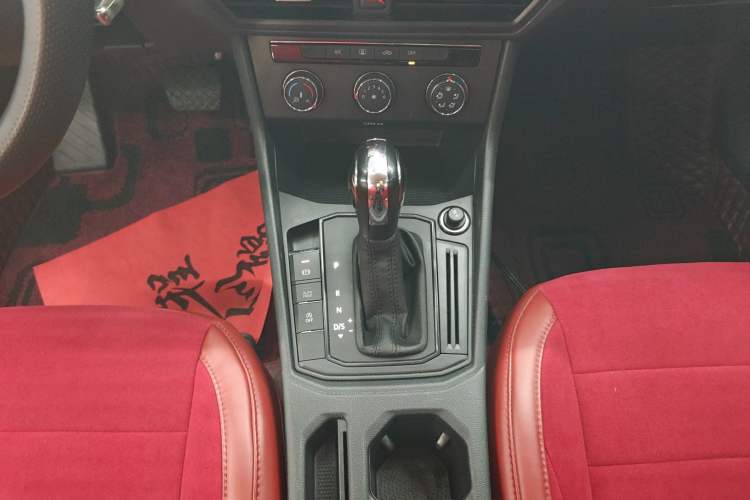 Used Volkswagen Lavida 2019 Lavida Start 1.5L Automatic Trendy Version China VI Standard Gear Lever