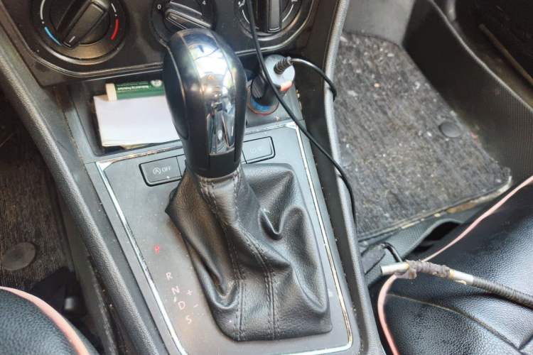 Used Volkswagen Lavida 2019 Lavida Start 1.5L Automatic Comfort Edition China VI Standard Gear Lever