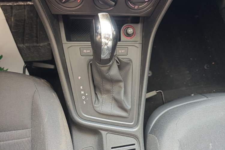 Used Volkswagen Lavida 2019 Lavida Start 1.5L Automatic Trendy Version China VI Standard Gear Lever