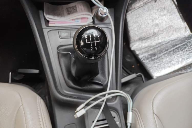 Used Volkswagen Lavida 2019 1.5L Manual Comfort Edition China VI Standard Gear Lever