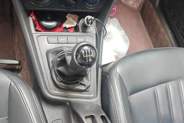Used Volkswagen Lavida 2019 Lavida Start 1.5L Manual Fashion Edition China VI Standard Gear Lever