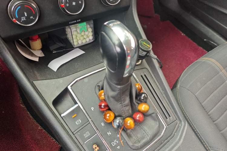 Used Volkswagen Lavida 2019 280TSI DSG Comfort Edition China VI standard Gear Lever