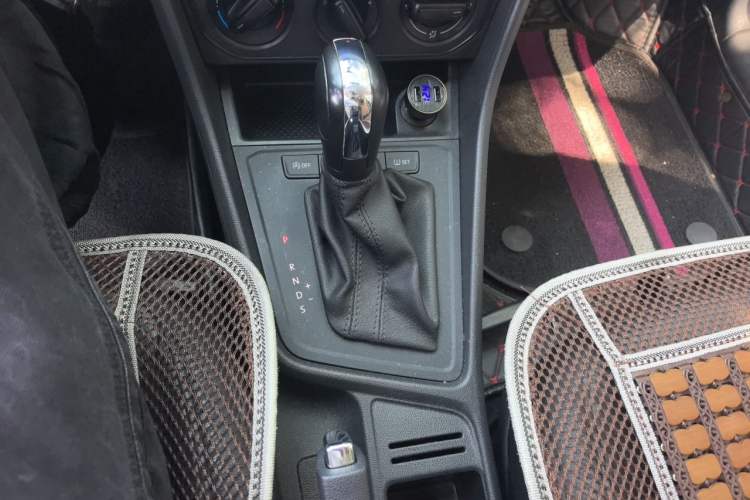 Used Volkswagen Lavida 2019 Lavida Start 1.5L Automatic Trendy Version China VI Standard Gear Lever
