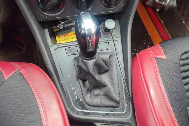 Used Volkswagen Lavida 2019 Lavida Start 1.5L Automatic Trendy Version China VI Standard Gear Lever