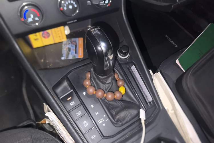 Used Volkswagen Lavida 2019 280TSI DSG Comfort Edition China VI standard Gear Lever