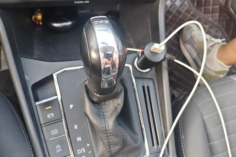 Used Volkswagen Lavida 2019 Hatchback 280TSI DSG Comfort Edition China VI Standard Gear Lever