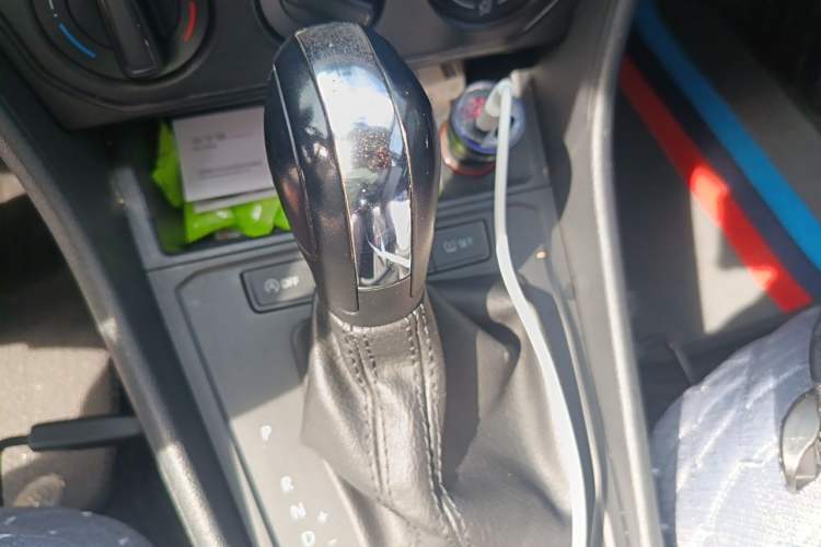 Used Volkswagen Lavida 2019 Lavida Start 1.5L Automatic Trendy Version China VI Standard Gear Lever