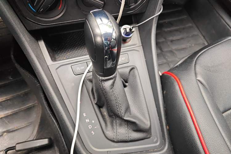 Used Volkswagen Lavida 2019 Lavida Start 1.5L Automatic Trendy Version China VI Standard Gear Lever