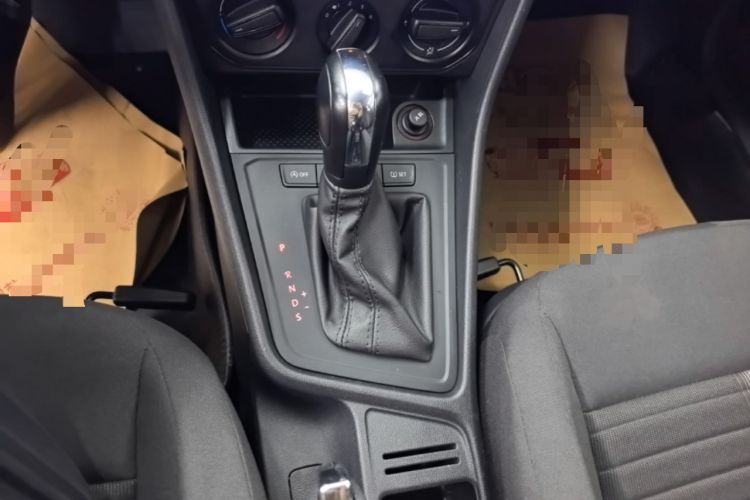 Used Volkswagen Lavida 2019 Lavida Start 1.5L Automatic Trendy Version China VI Standard Gear Lever
